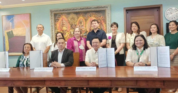 Iloilo city government inks agreement with Iloilo Tourism Foundation