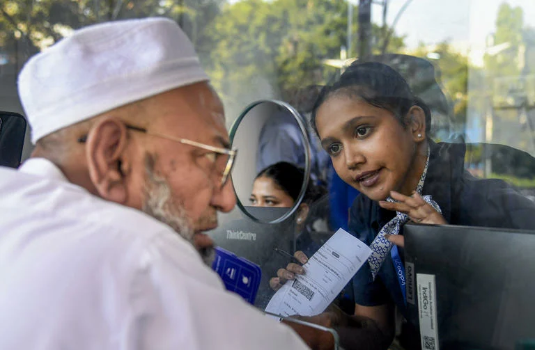 IndiGo processed INR 610 cr refunds so far, delivered 3,000 baggages: Govt